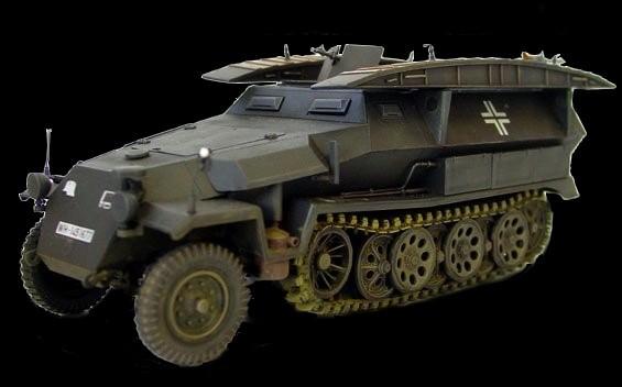 AFV Club 1/35 SdKfz 251/7 Ausf C Pioneer Assault Bridge Strumbrucke Tracked  Vehicle Kit