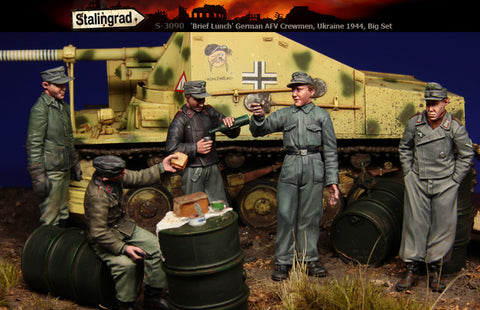 Stalingrad Miniatures 'Brief Lunch' German AFV Crewmen Ukraine 1944 Big Set
