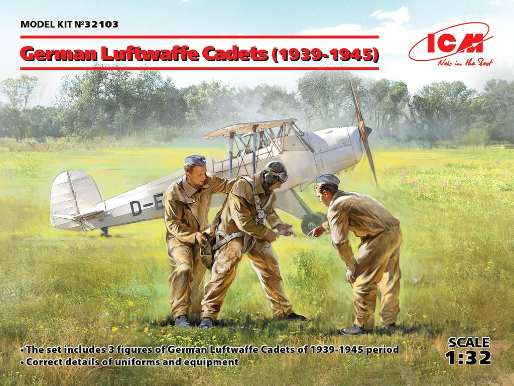 ICM Military 1/32 WWII German Luftwaffe Cadets 1939-1945 (3) (New Tool) Kit