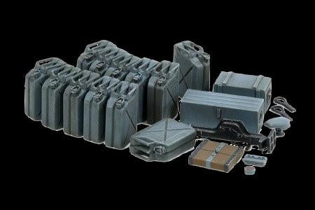 Tamiya 1/35 German Early Jerry Can Set (12) Kit