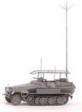 Zvezda 1/35 SdKfz 251/3 Ausf B Mittlere FunkPzWg Kit