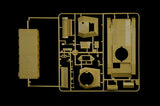 Italeri 1/35 Crusader Mk. II with 8th Army Infantry Kit