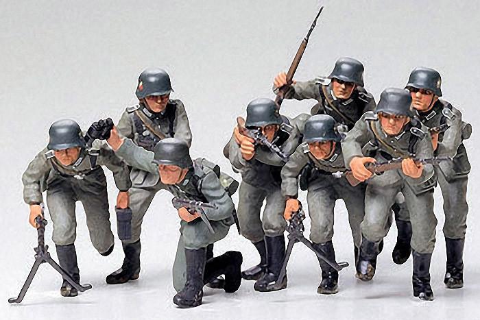 Tamiya 1/35 German Assault Troops (8 Figures) Kit