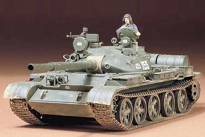 Tamiya 1/35 Russian T62A Tank Kit