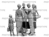 ICM Military 1/35 Chernobyl #5: Evacuation Diorama Set (5 figures w/luggage, house front, base, background) (New Tool) Kit