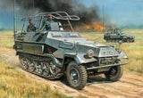 Zvezda 1/35 SdKfz 251/3 Ausf B Mittlere FunkPzWg Kit