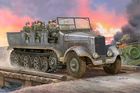 Trumpeter Military Models 1/35 German SdKfz 6 5-Ton Medium Halftrack Artillery Tractor Kit