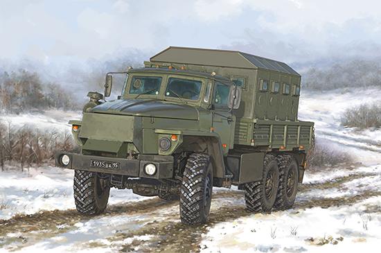 Trumpeter 1/35 Russian URAL 4320 CHZ Truck (New Variant) Kit