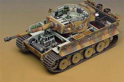 Academy 1/35 WWII Tiger I Tank w/Interior Kit
