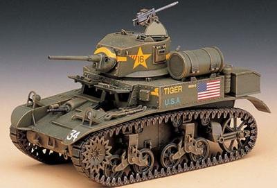 Academy 1/35 M3A1 Stuart Light Tank Kit