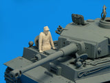 MiniArt Military Models 1/35 WWII German Tank Crew France 1944 (5) w/Weapons & Equipment Special Edition Kit