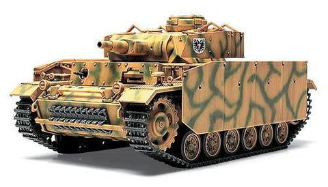 Tamiya 1/48 German PzKpfw III Ausf N SdKfz 141/2 Tank Kit