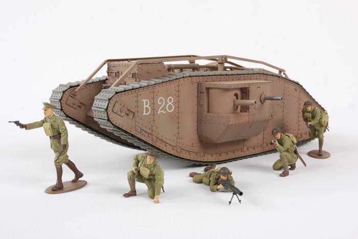 Tamiya 1/35 WWI British Mk IV Male Tank w/Single Motor & 5 Crew Kit