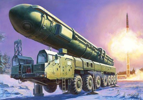 Zvezda 1/72 Russian Topol SS25 Sickle Intercontinental Ballistic Missile Launcher Kit