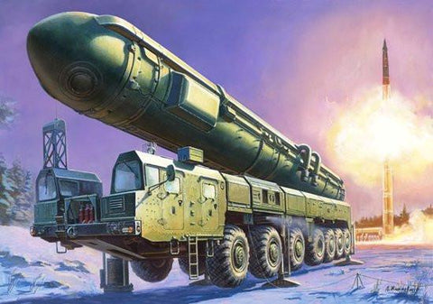 Zvezda 1/72 Russian Topol SS25 Sickle Intercontinental Ballistic Missile Launcher Kit