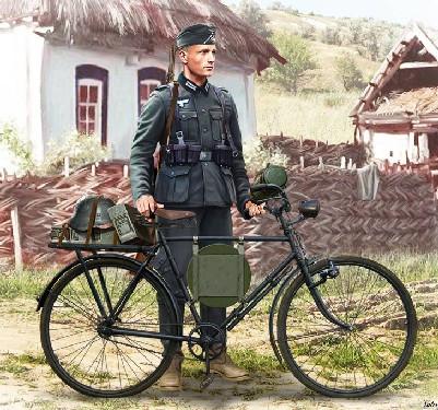 Master Box Ltd 1/35 German Soldier w/Bicycle 1939-42 Kit