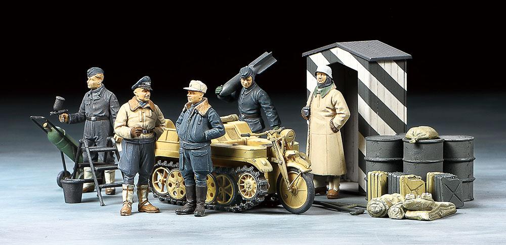 Tamiya Military 1/48 Luftwaffe Crew (Winter) Kit